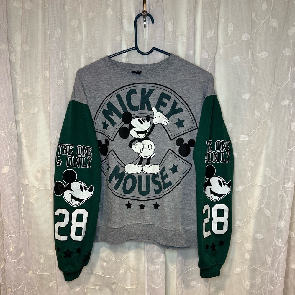 Disney Mickey Mouse Crew Neck Sweatshirt Size Small